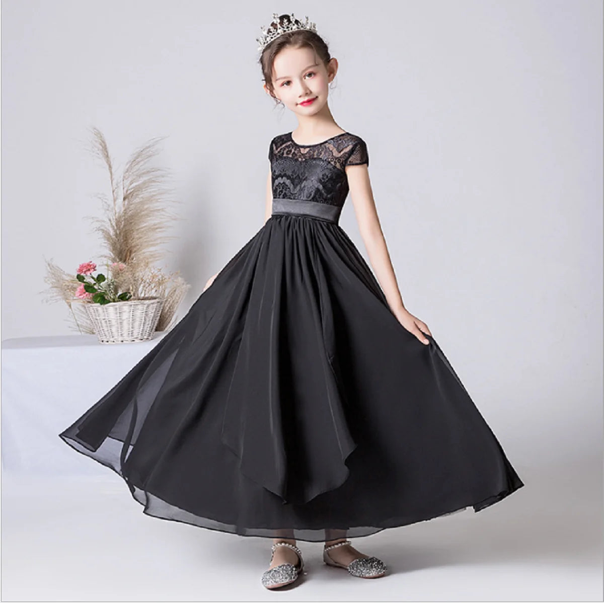 Black Chiffon Lace Junior Bridesmaid Dress for Girls Wedding Party Com –  Elsi John