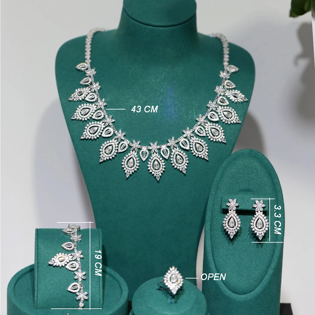 Sizing diagram for the 4PCS wedding jewelry set, showing a 43 cm necklace, 3.3 cm earrings, and a 19 cm bracelet.