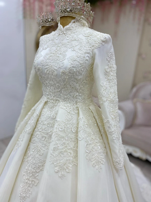 Luxury Lace Appliques Muslim Wedding Dresses 2024 For Women Long Sleeves High Neck Arabic Dubai Bridal Dress Vestidos De Novia