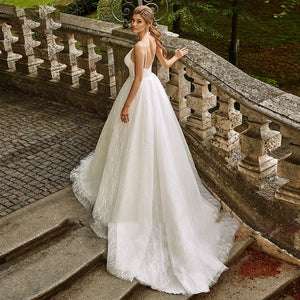 Sexy Sweetheart Lace Beach Wedding Dress Elegant Court Train Bridal Gown