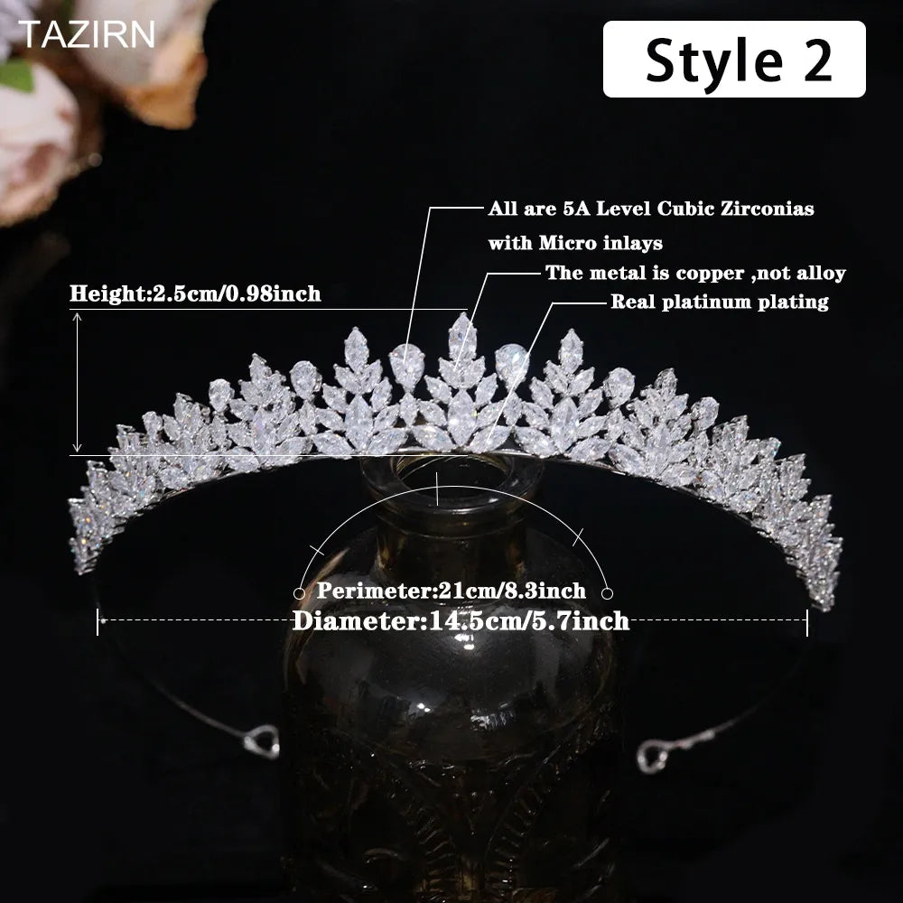 Sizing chart and specifications for an intricate leaf pattern platinum-plated wedding tiara band, highlighting its 2.5cm height and 21cm total perimeter.