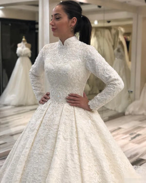 Luxury Lace Bride Dress Beading Muslim Wedding Dress Long Sleeve Vintage O-Neck Wedding Gown