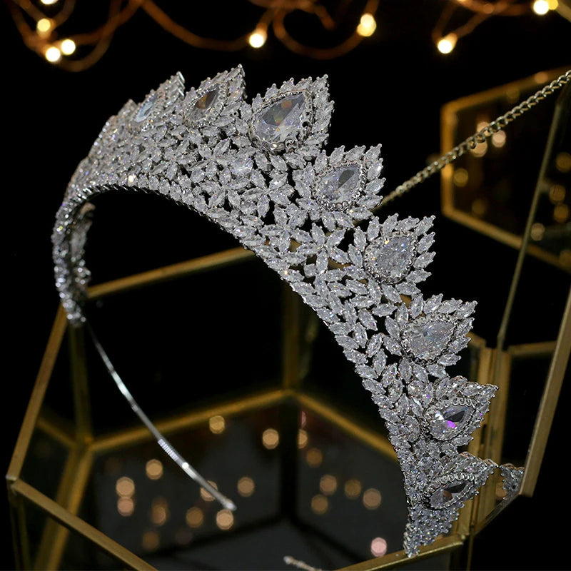 Luxury Crystal Tiara Crown – Wedding & Party Hair Accessory
