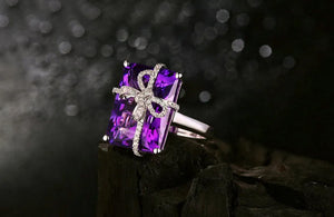Classical Ring 15.56ct Amethyst 18kt Gold 0.30ct Natural Diamond Ring