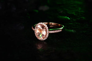Natural 2.2ct Morganite 0.21ct Diamonds 18K Rose Gold Ring