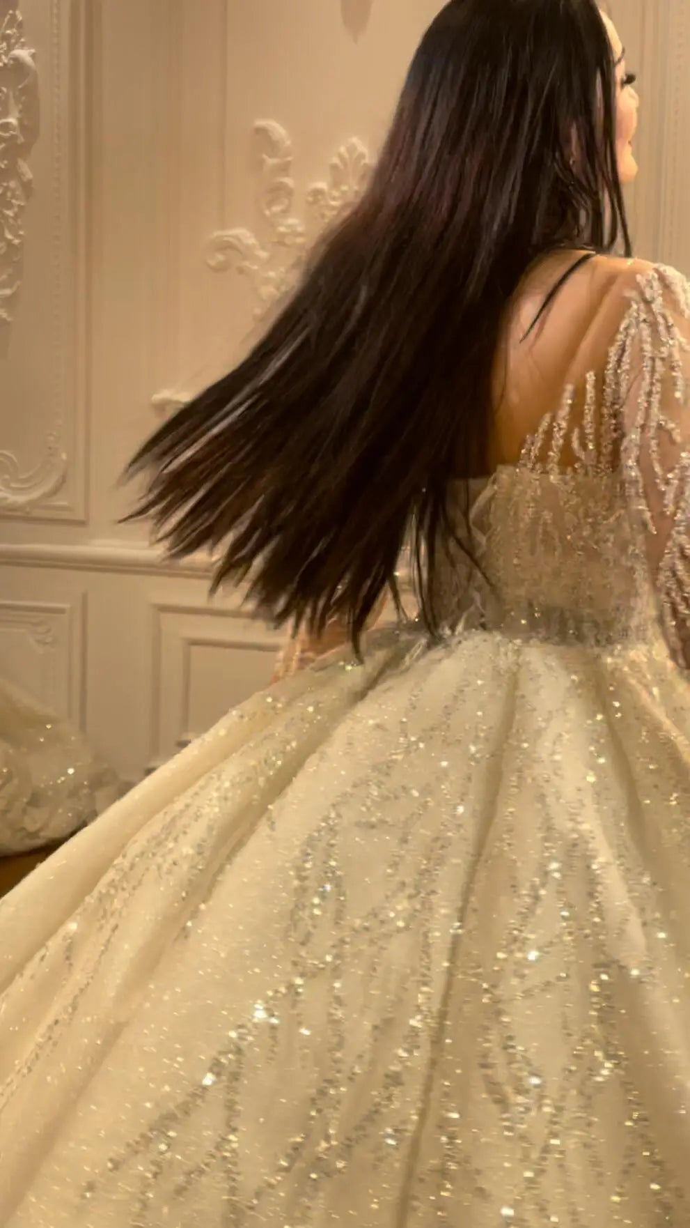 Luxury Floor-Length Ball Gown Wedding Dress with Long Sleeves and No Train