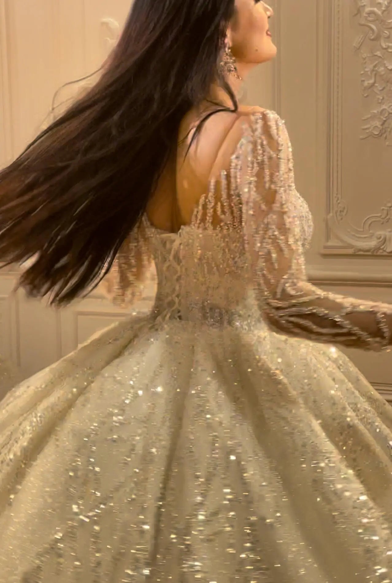 Luxury Floor-Length Ball Gown Wedding Dress with Long Sleeves and No Train