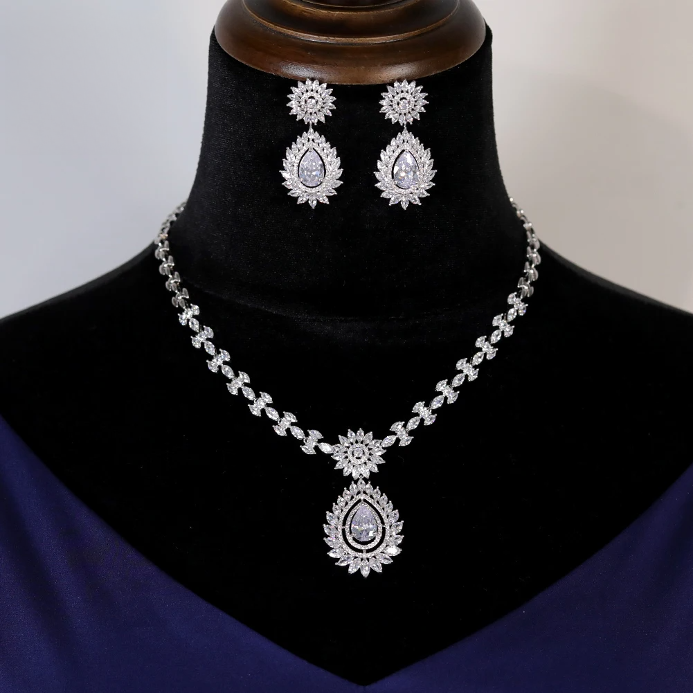 Sparkling Cubic Zirconia Pendant Necklace and Earring Set for Wedding and Party