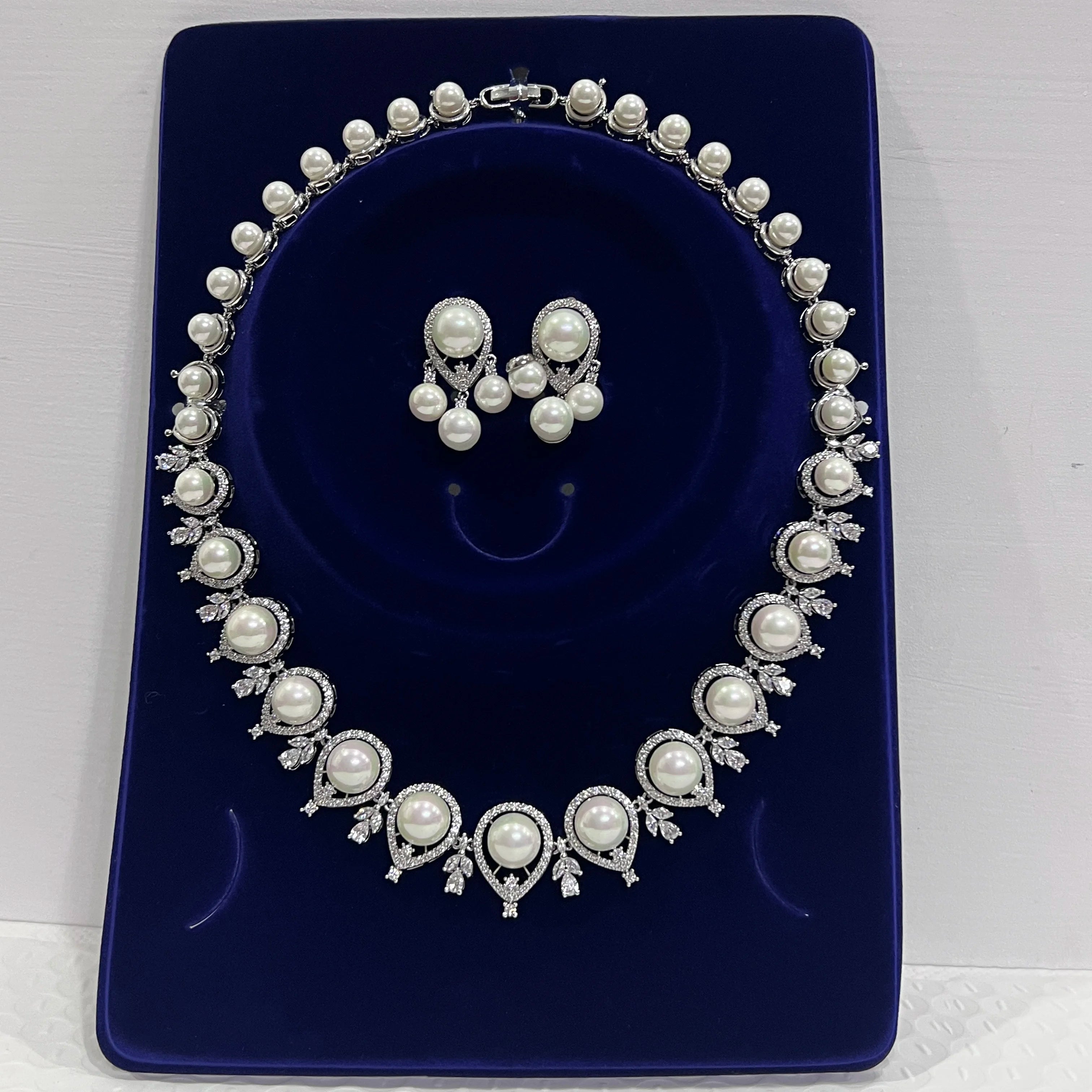 Luxury Gold Pearl Necklace Set – 2-Piece Bridal Dubai Jewelry