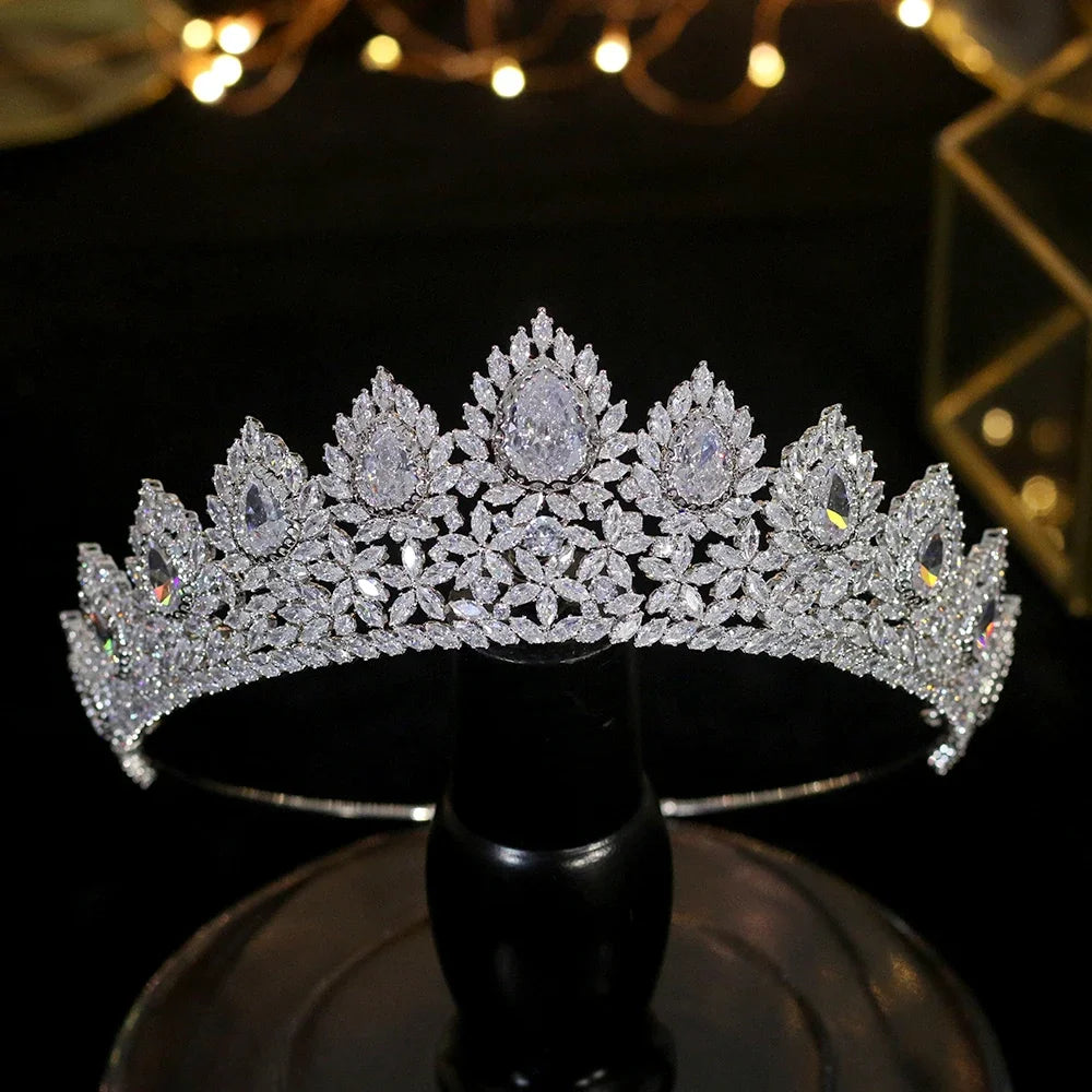 Luxury Crystal Tiara Crown – Wedding & Party Hair Accessory