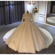 Elegant Muslim Wedding Dress Ball Gown with Long Sleeves & Modest Design