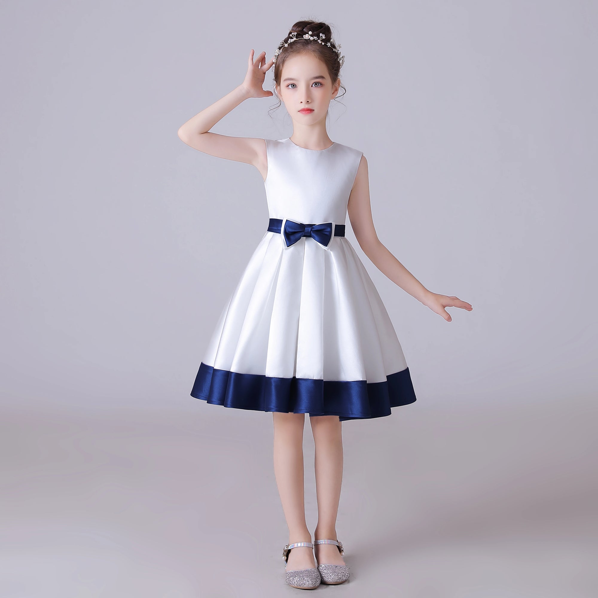 White Short Skirt Girls Dress O-Neck Satin Bow Party Dress