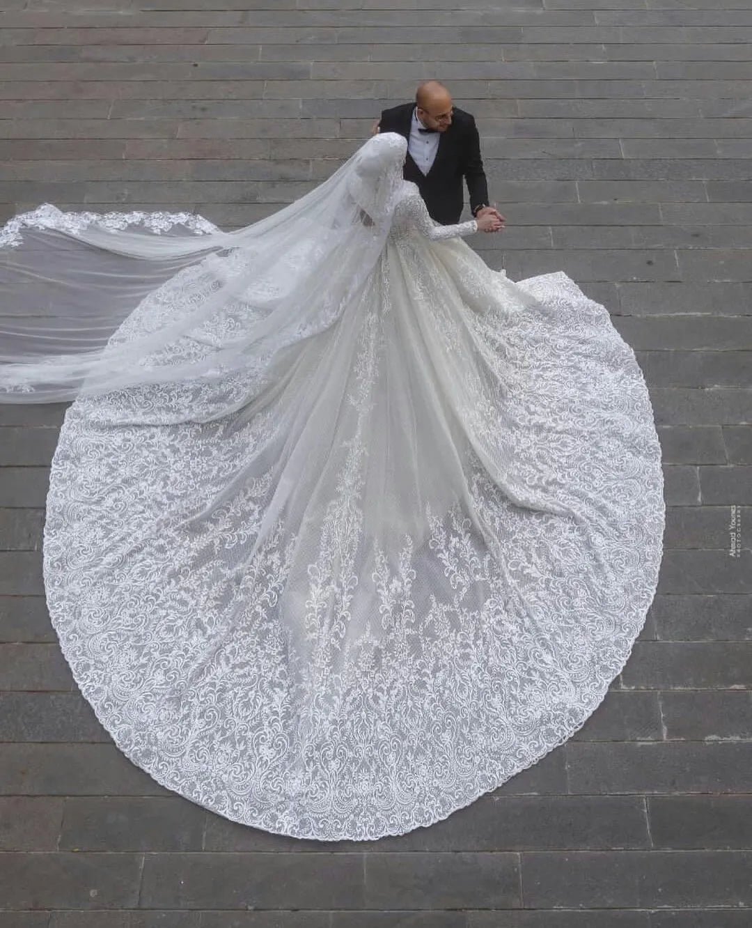Muslim Hijab A-Line Wedding Dress Long Sleeves Luxury Lace Bridal Gown Elsi John Muslim Hijab A-Line Wedding Dress Long Sleeves Luxury Lace Bridal Gown Elsi John