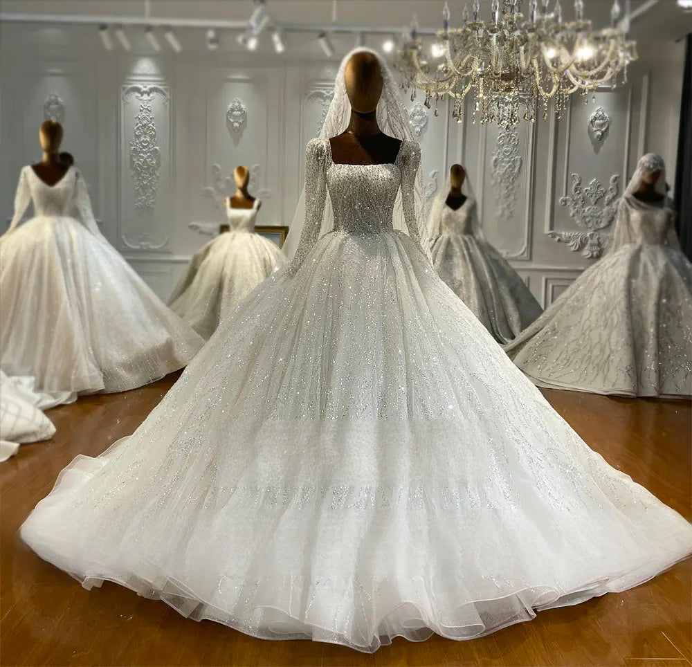 Vintage Long Sleeve Beaded Ball Gown Bridal Gown Elegant Wedding Dress