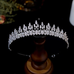 Fascinator Wedding  Bridal Crown Tiaras