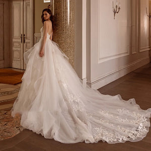 A-Line Graceful Wedding Dresses Sweetheart Spaghetti Straps Ruffles A-Line Wedding Gown