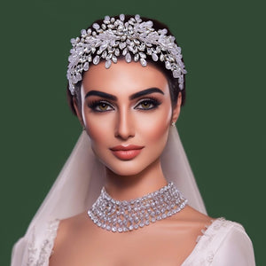 Bridal Crystal Headband: Elegant Wedding Hair Accessory