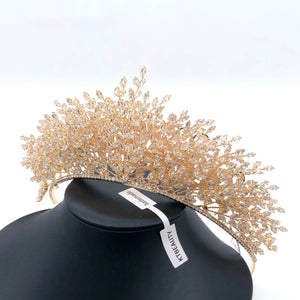 Elegant 3D Bridal Crown for Ballroom Bliss