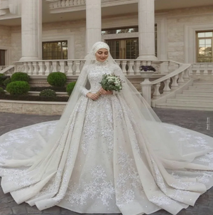 Long Sleeve Sparkly A-Line Muslim Arabic Bride Gown Elegant Classic Floor-length Wedding Gown