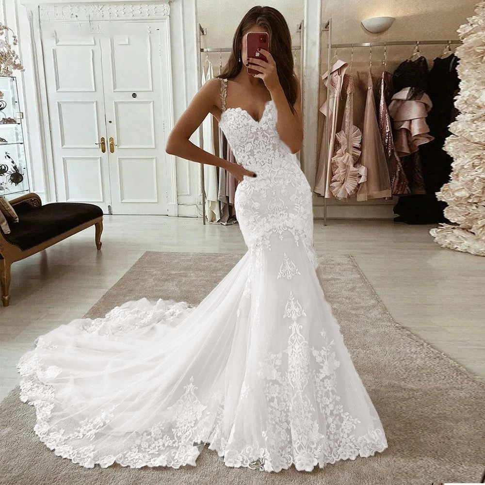 Vintage Ivory Mermaid Wedding Dress with Lace Appliques and Court Trai Elsi John Vintage Ivory Mermaid Wedding Dress with Lace Appliques and Court Trai Elsi John