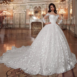 Long Sleeve Ball Gown Wedding Dress Crystal Beading Luxury Bridal Dress
