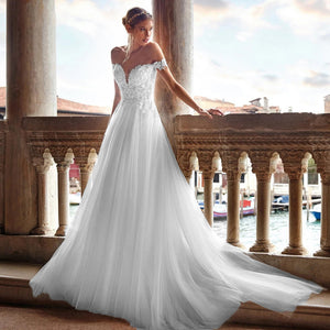 Sexy Boat Neck Backless A-Line Vintage Wedding Dress Luxury Sweep Train