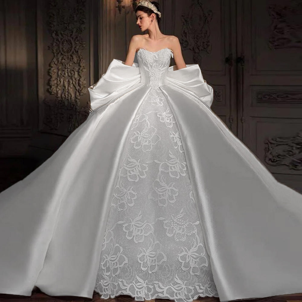 Sweetheart Neck Satin Wedding Dress with Big Bow Exquisite Bridal Dress, White / 2 Sweetheart Neck Satin Wedding Dress with Big Bow Exquisite Bridal Dress, White / 2