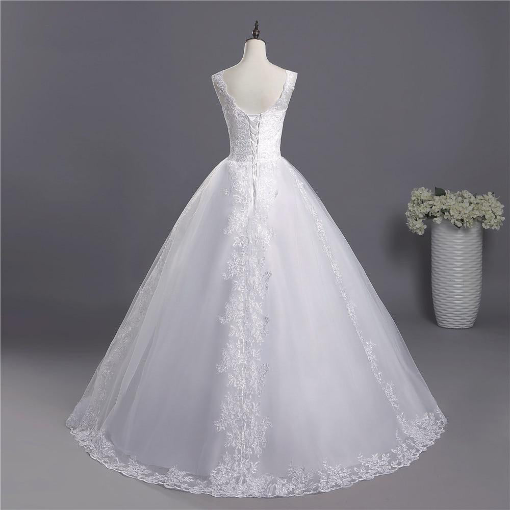 Sexy A-Line Lace Wedding Dress Romantic Backless Bridal Dress