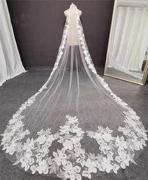 Beautiful Flower Lace Wedding Veil